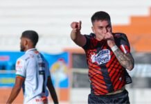 Limache asalta El Salvador y duerme en la cima